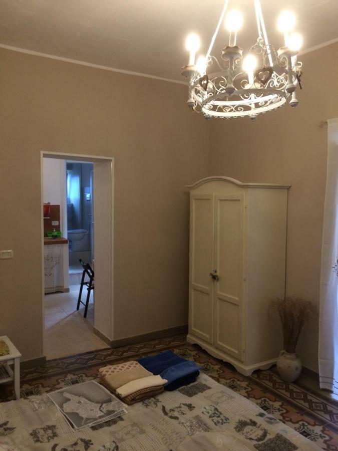 Bed and Breakfast La Terrazza Sul Vicolo Syracuse Exterior foto