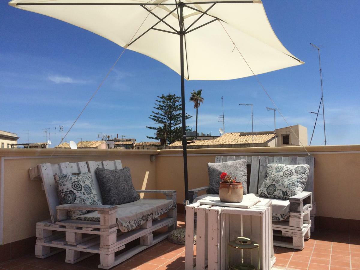 Bed and Breakfast La Terrazza Sul Vicolo Syracuse Exterior foto