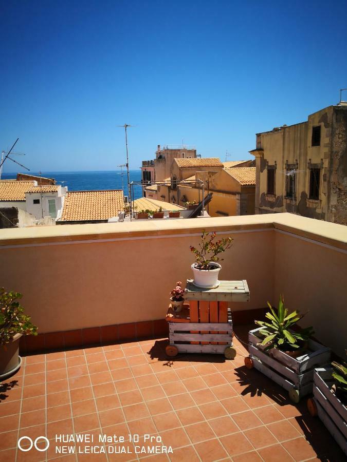Bed and Breakfast La Terrazza Sul Vicolo Syracuse Exterior foto
