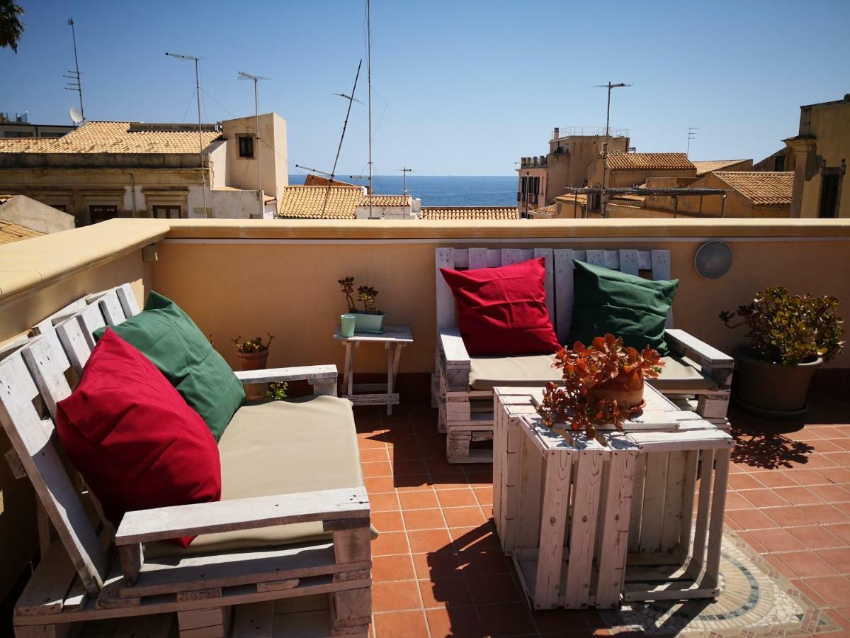 Bed and Breakfast La Terrazza Sul Vicolo Syracuse Exterior foto